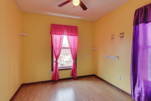 1221 Irving Ave, Minneapolis MN 55419-1126 exterior