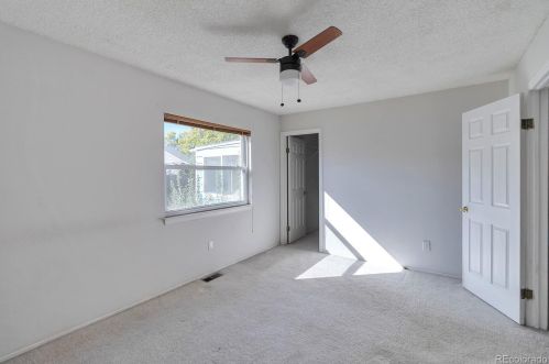 16512 Princeton Pl, Denver CO  80013-2938 exterior