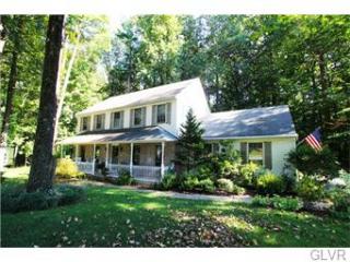 568 Pine Tree Dr, Nazareth, PA 18064-8641