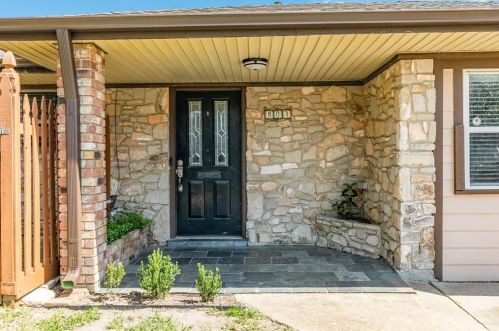 803 Sealy St, Galveston TX 77550-6221 exterior