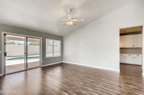 30663 44th St, Cave Creek AZ  85331-7879 exterior