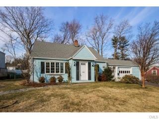 112 Gorham Rd, Fairfield, CT 06824-6306