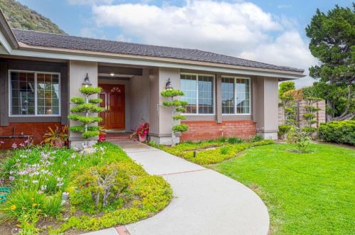 925 Kilmary Ln, Glendale, CA 91207-1105