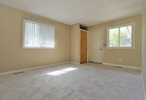 364 Hawthorne Ave, Saint Paul, MN 55130-3519