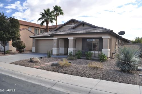 42475 Oakland Dr, Maricopa, AZ 85138-2214