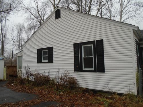 215 Osborne St, Mount Olive, OH 45106-1219