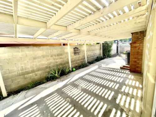 4396 Drexel Ave, Riverside CA  92505-2932 exterior