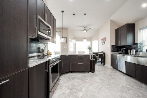 18010 Oakwind Ct, Richmond, TX 77407-8531