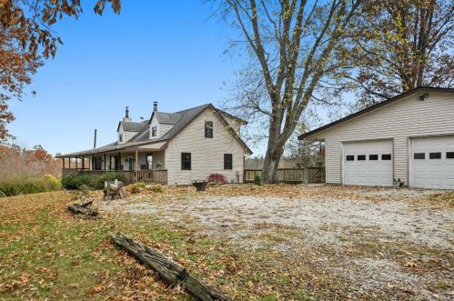 4928 Downey Ridge Rd, Farmers Retreat, IN 47018-5107