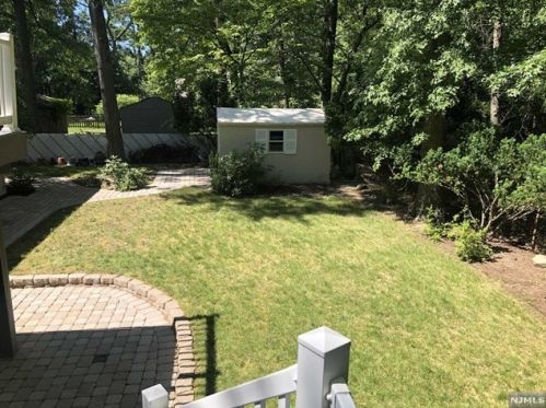 1105 Steuben Ave, N Milford NJ  07646-3264 exterior