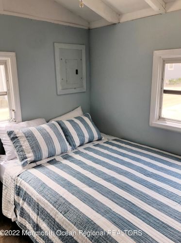 104 Amberjack Way, Lavallette NJ  08735-1203 exterior