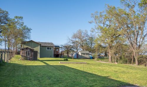 1983 Olivet Rd, Santa Rosa CA  95401-3810 exterior