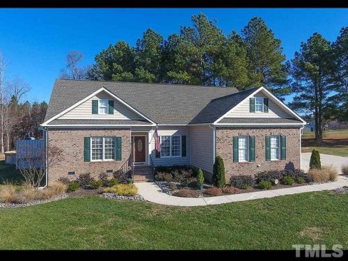 30 Tipton Ct, Louisburg, NC 27549-9703