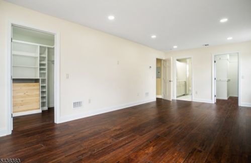 58 Tintle Ave, West Milford Lakes NJ  07480-4714 exterior