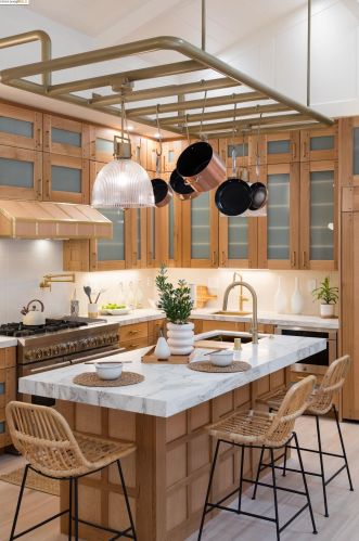 345 La Salle Ave, Oakland CA  94610-1236 exterior