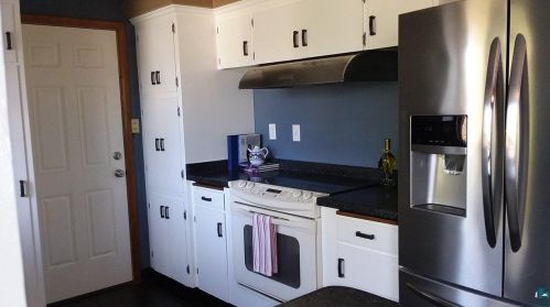 2225 Sussex Ave, Duluth MN  55803-2211 exterior