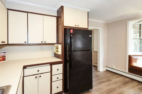 316 Herbert Pl, Bethpage NY  11714-4714 exterior