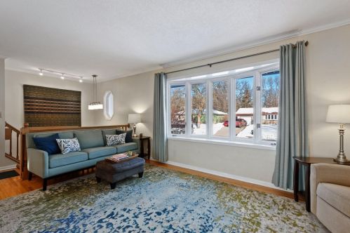 416 Manor Dr, Minneapolis, MN 55432-1107