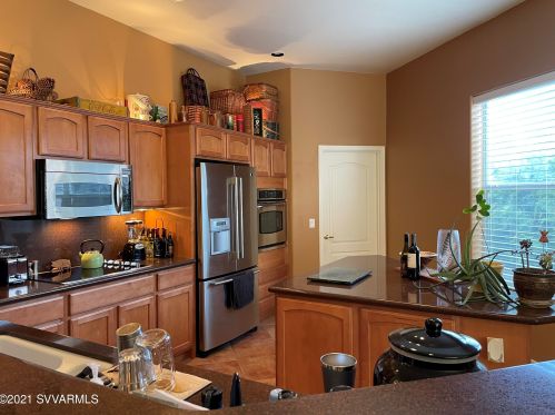 970 Golf View Dr, Cornville AZ  86325-4877 exterior