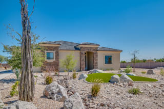9005 219th Ln, Buckeye, AZ 85326