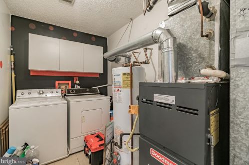 33 Scherer Ct, Trenton NJ  08648-2649 exterior