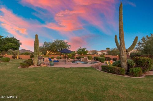 8537 Los Gatos Dr, Scottsdale AZ 85255-5063 exterior