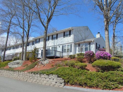 3263 Main St, Waterbury, CT 06705-3459