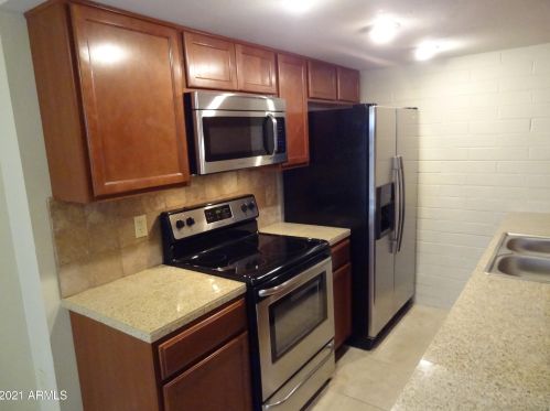 1214 84th Pl, Scottsdale, AZ 85257-4106