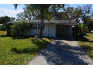 4 17th Ave, Ruskin, FL 33570-5700