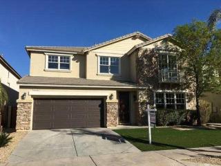 4110 Saint Kateri Dr, Phoenix AZ  85041-4983 exterior