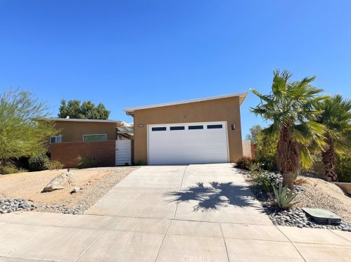 13938 Avenida Ln Vis, Desert Hot Springs CA  92240-6509 exterior