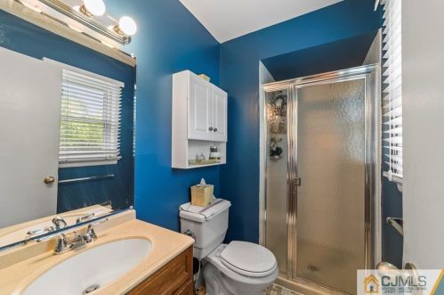 15 Sandburg Dr, Morganville NJ  07751-1428 exterior