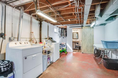 307 24th St, La Crosse WI  54601-5118 exterior