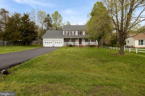 608 Halleck St, Fredericksburg VA  22407-8627 exterior