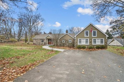 375 Rye Hill Rd, Monroe NY  10950-4511 exterior