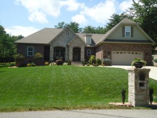 4958 Curtis Dr, Cookeville, TN 38506-1203