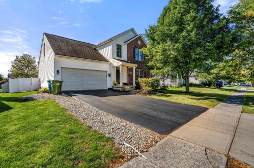 1169 Bay Laurel Dr, Marysville, OH 43040-8031