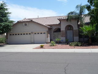 8317 Griffin Ave, Glendale, AZ 85305-2519