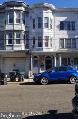 9 Mahanoy St, Glendon, PA 17948-2756