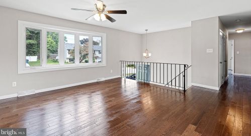 1104 Overhill Ct, Wilmington DE  19810-3108 exterior