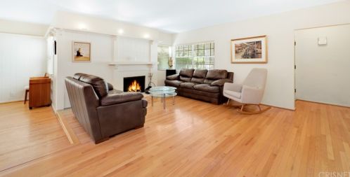 4646 Noble Ave, Van Nuys, CA 91403-2437