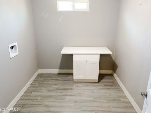 4319 11 Pl, Phoenix AZ 85014-4428 exterior