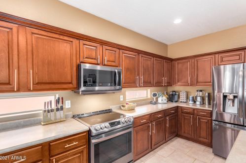 2546 Sunnyvale Ave, Gilbert AZ  85295-2066 exterior