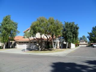 2174 New Bedford Dr, Gilbert, AZ 85234-3864