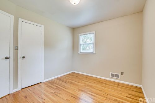 53 Stratford Rd, East Brunswick NJ  08816-2019 exterior