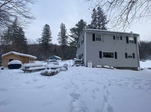 105 Main St, Columbia NH  03576-3628 exterior