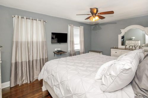 179 Astor Ave, Hawthorne NY  10532-1852 exterior