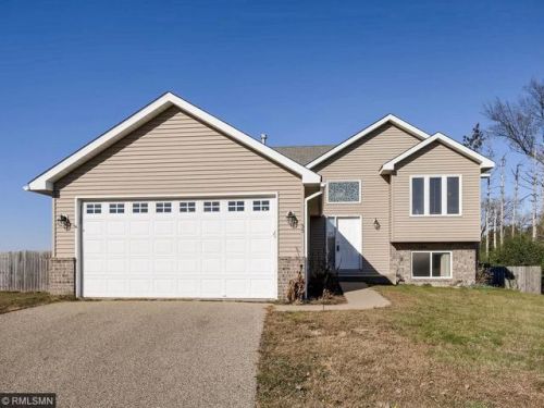 35 Canary Way, Hudson, WI 54016-7794
