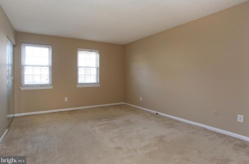 134 Ardwick Ter, Lansdale PA 19446-4927 exterior