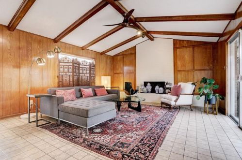 319 Barracuda Ave, Galveston TX 77550-3224 exterior